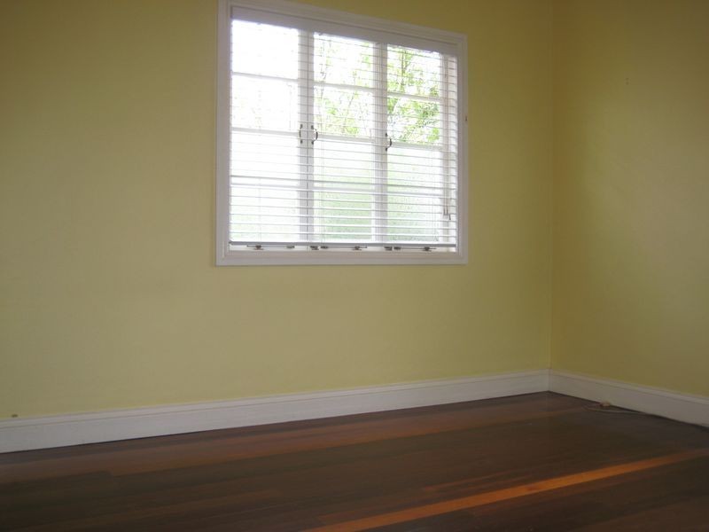 48 Newman Avenue, Camp Hill QLD 4152