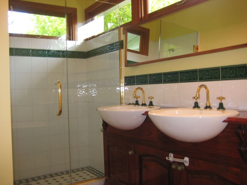 48 Newman Avenue, Camp Hill QLD 4152