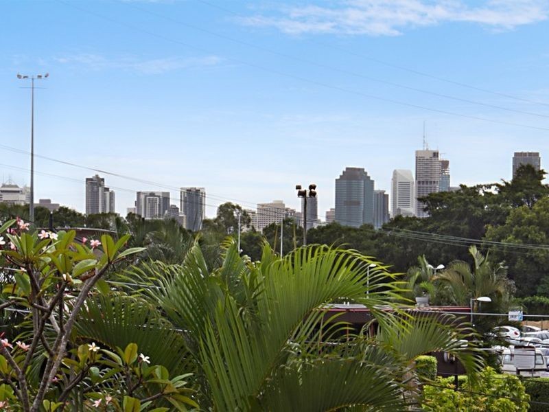 4/9 Main Avenue, Coorparoo QLD 4151