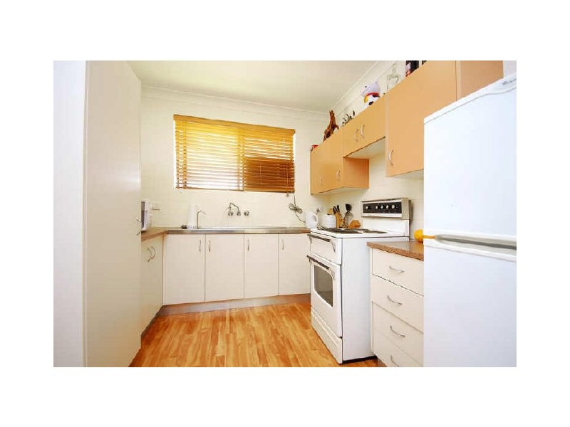 2/30 Wellington Street, Coorparoo QLD 4151