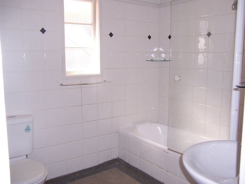 11 Dale Street, Coorparoo QLD 4151