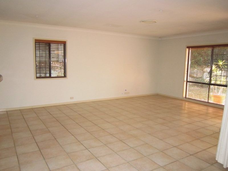 65 Tallow Wood Place, Mount Gravatt East QLD 4122