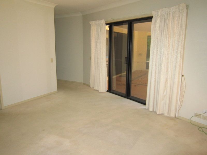 65 Tallow Wood Place, Mount Gravatt East QLD 4122