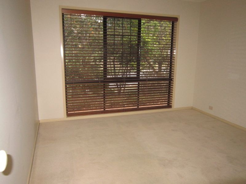 65 Tallow Wood Place, Mount Gravatt East QLD 4122