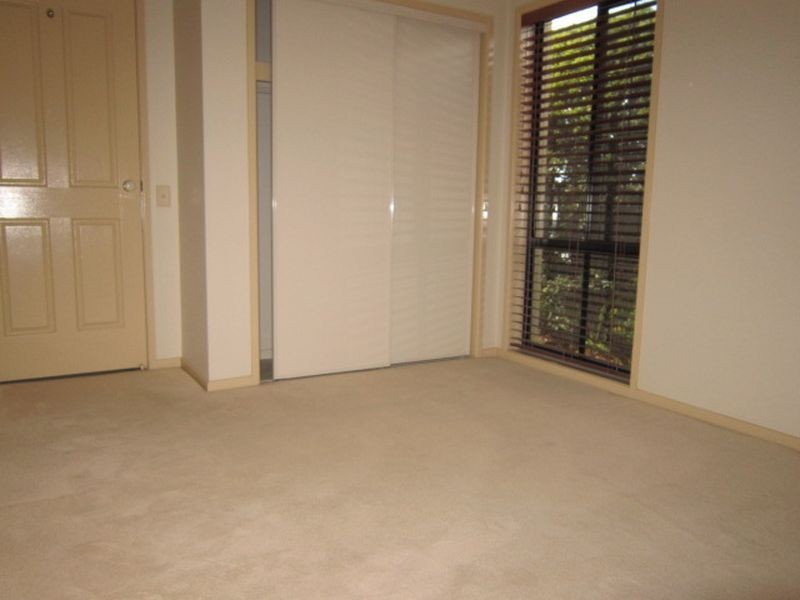 65 Tallow Wood Place, Mount Gravatt East QLD 4122