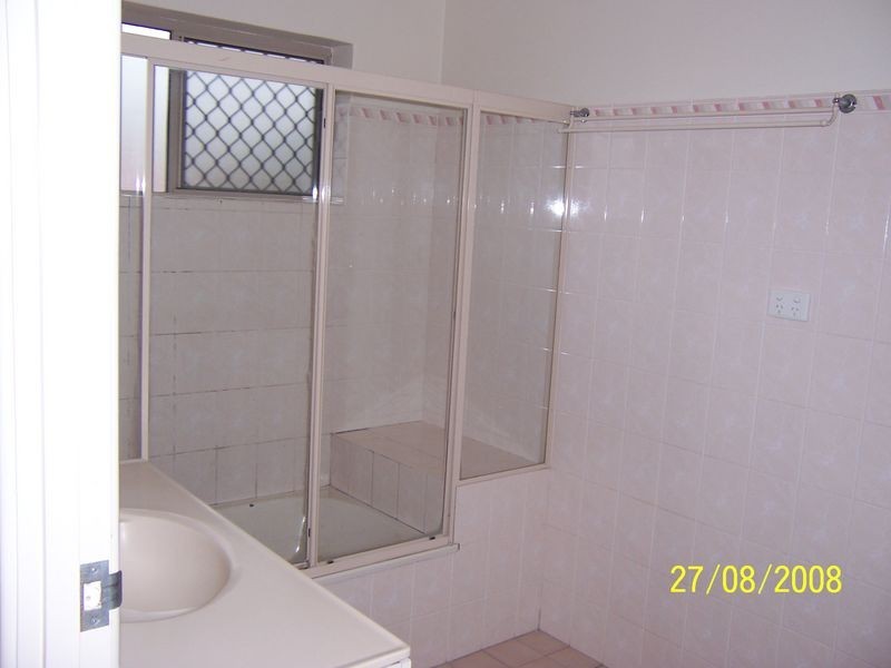 4/19 Vera Street, Greenslopes QLD 4120