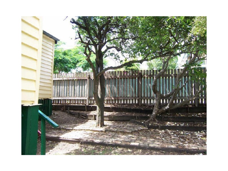 121 Merton Road, Woolloongabba QLD 4102
