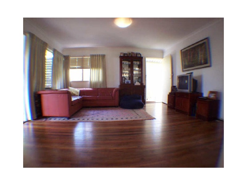 84 Mcilwraith Avenue, Norman Park QLD 4170