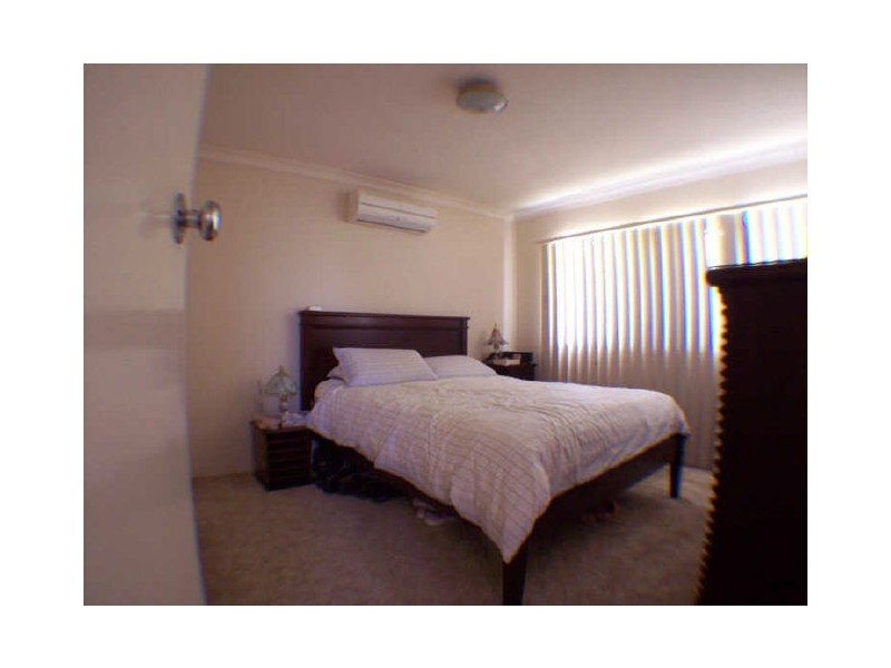 84 Mcilwraith Avenue, Norman Park QLD 4170