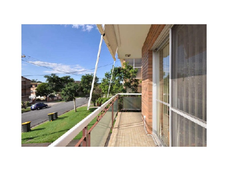 1/15 Weston Street, Coorparoo QLD 4151