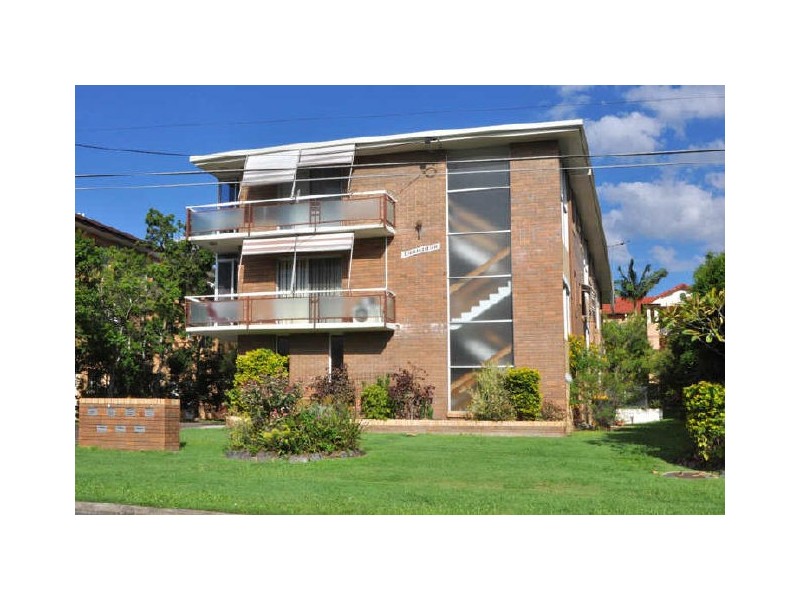 1/15 Weston Street, Coorparoo QLD 4151