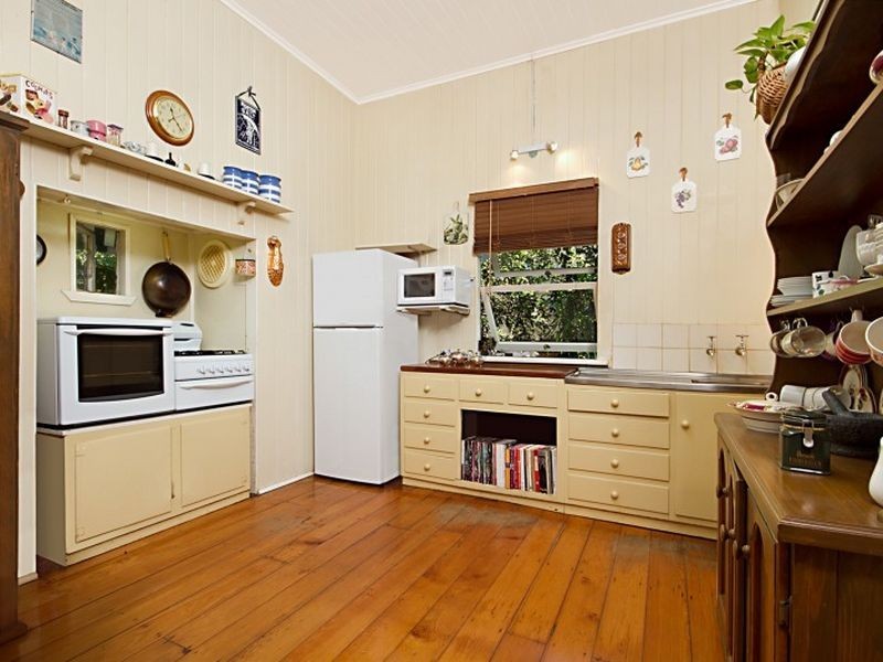 19 Verry Street, Coorparoo QLD 4151