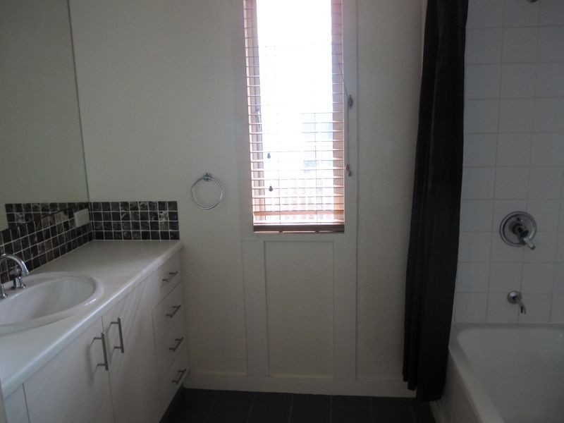 40 Jackson Street, Coorparoo QLD 4151