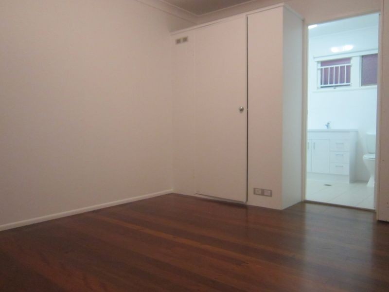 2/367 Cornwall Street, Greenslopes QLD 4120