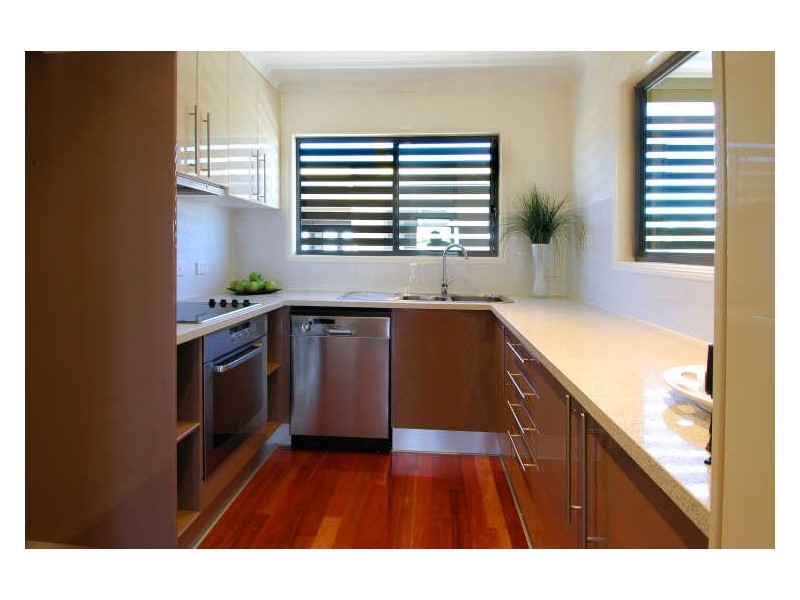 4/11 Temple Street, Coorparoo QLD 4151