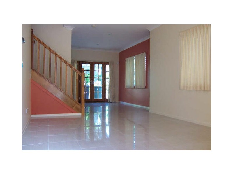 4/47 Leicester Street, Coorparoo QLD 4151