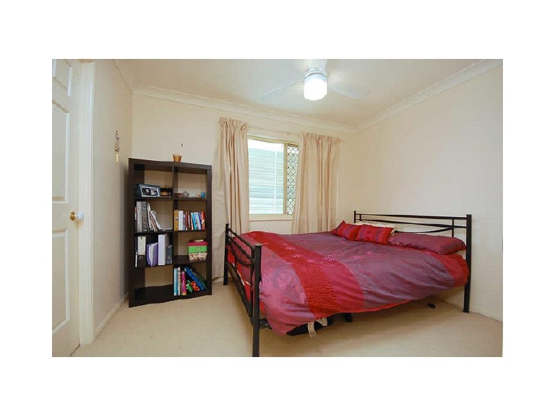 1/70 Denman Street, Greenslopes QLD 4120
