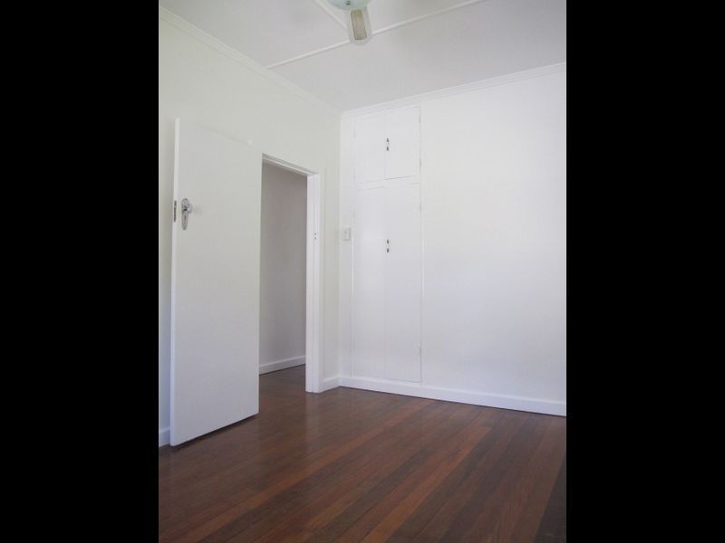 35 Park Street, Coorparoo QLD 4151