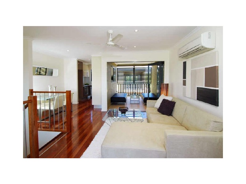 6/11 Temple Street, Coorparoo QLD 4151