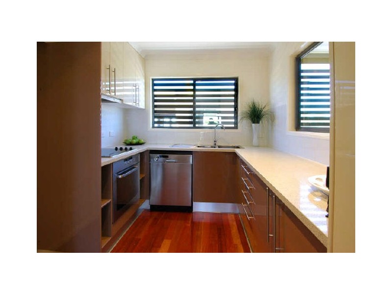6/11 Temple Street, Coorparoo QLD 4151
