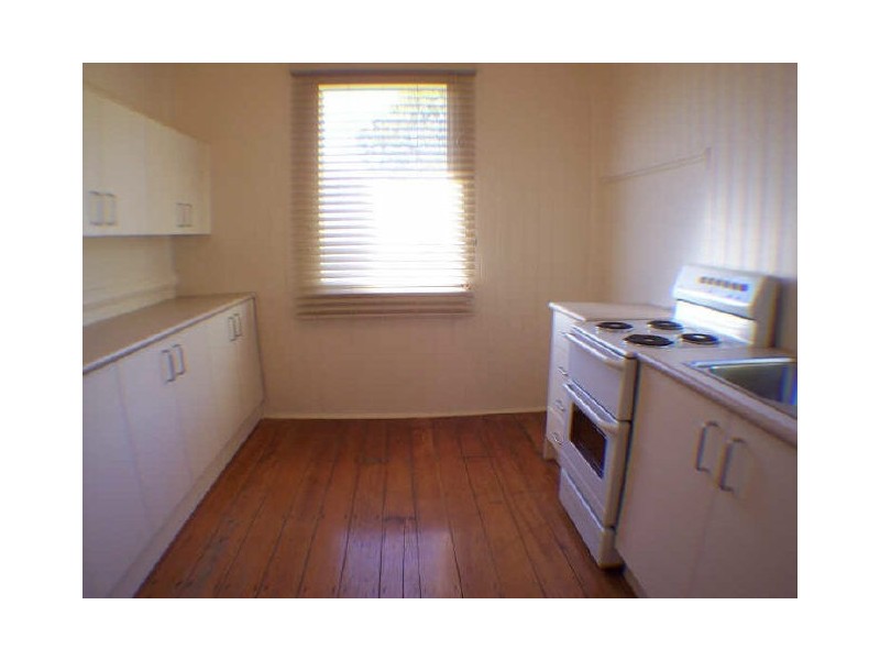 291 Wynnum Road, Norman Park QLD 4170