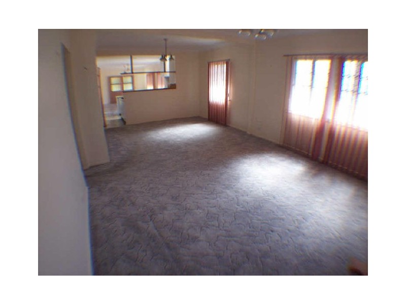 17 Houthem Street, Camp Hill QLD 4152