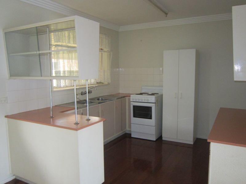 1 Ventura Street, Upper Mount Gravatt QLD 4122