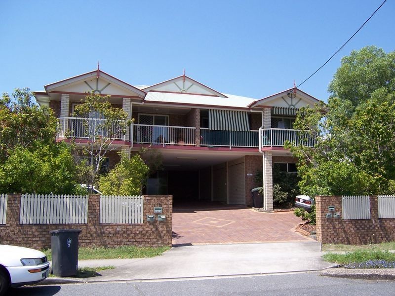 3/16 Knowsley Street, Greenslopes QLD 4120