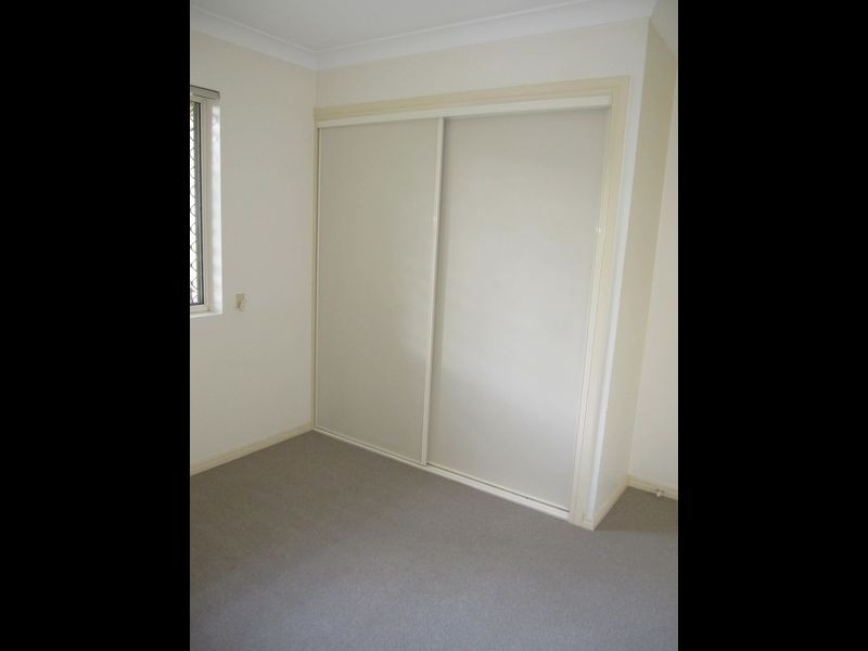 3/16 Knowsley Street, Greenslopes QLD 4120