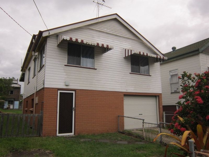 23 Broadway Street, Woolloongabba QLD 4102