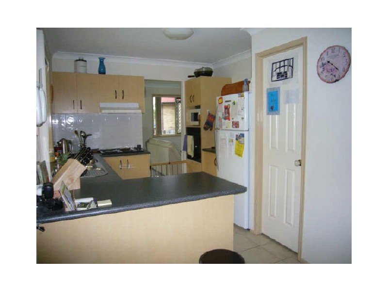 11 Noosa Place, Carindale QLD 4152