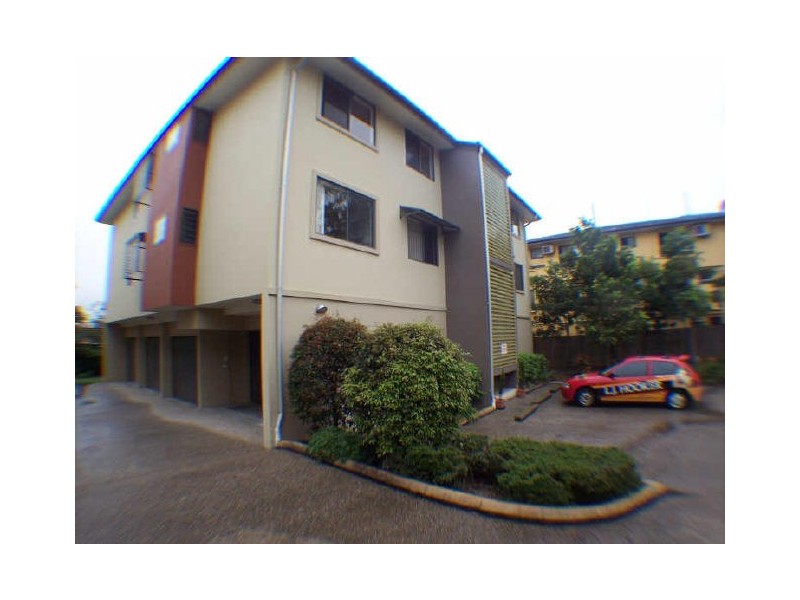 7/34 Douglas Street, Greenslopes QLD 4120