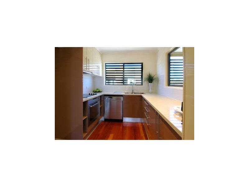 3/11 Temple Street, Coorparoo QLD 4151