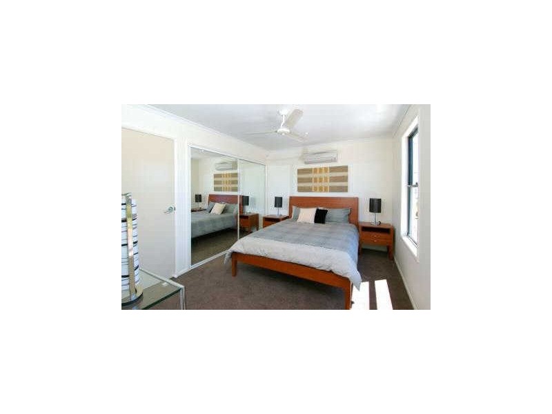 3/11 Temple Street, Coorparoo QLD 4151