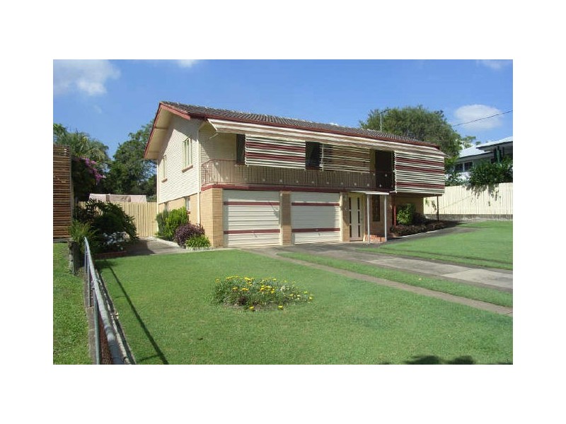 65 Tranters Avenue, Camp Hill QLD 4152