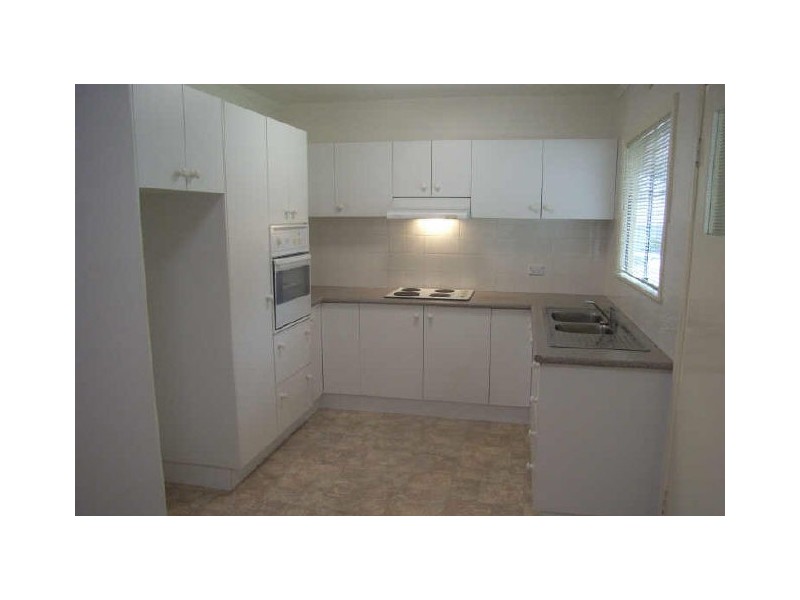 65 Tranters Avenue, Camp Hill QLD 4152