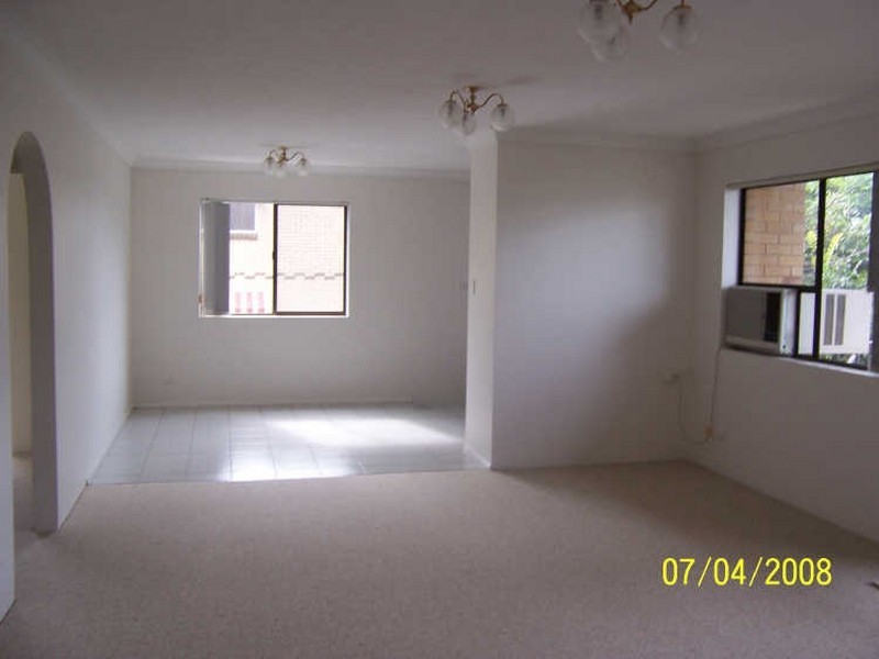 2/15 Talbot Street, Coorparoo QLD 4151