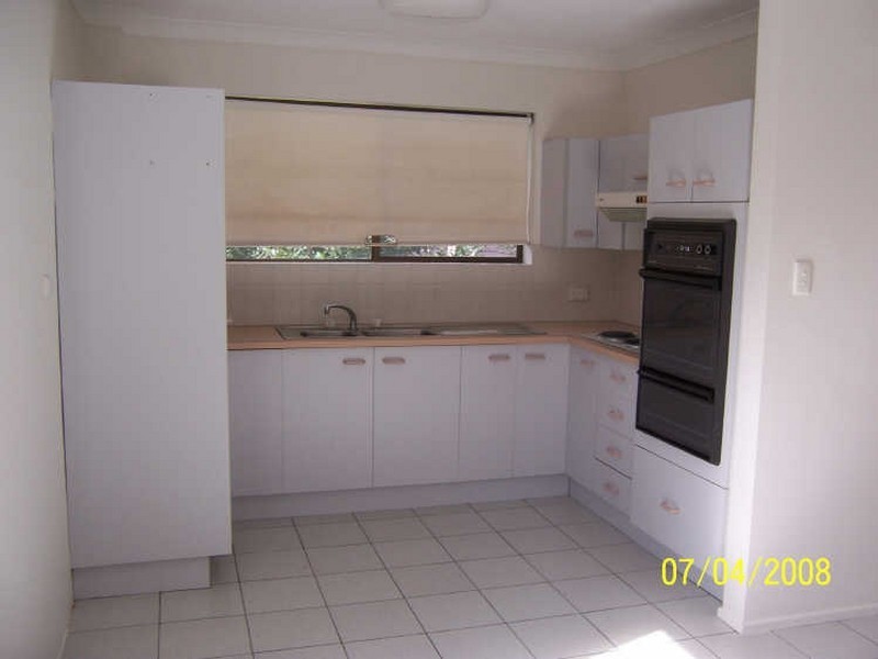 2/15 Talbot Street, Coorparoo QLD 4151