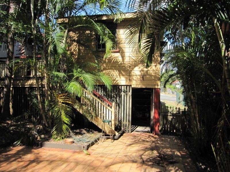 53 Didsbury Street, East Brisbane QLD 4169