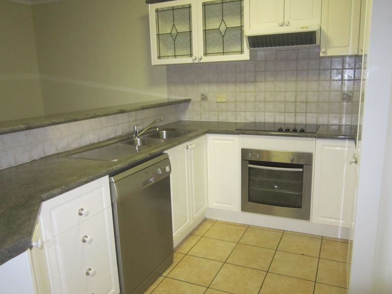 1/72 Earl Street, Greenslopes QLD 4120