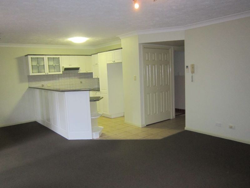 1/72 Earl Street, Greenslopes QLD 4120