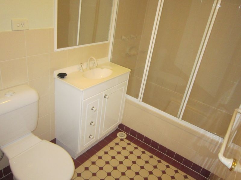 1/72 Earl Street, Greenslopes QLD 4120