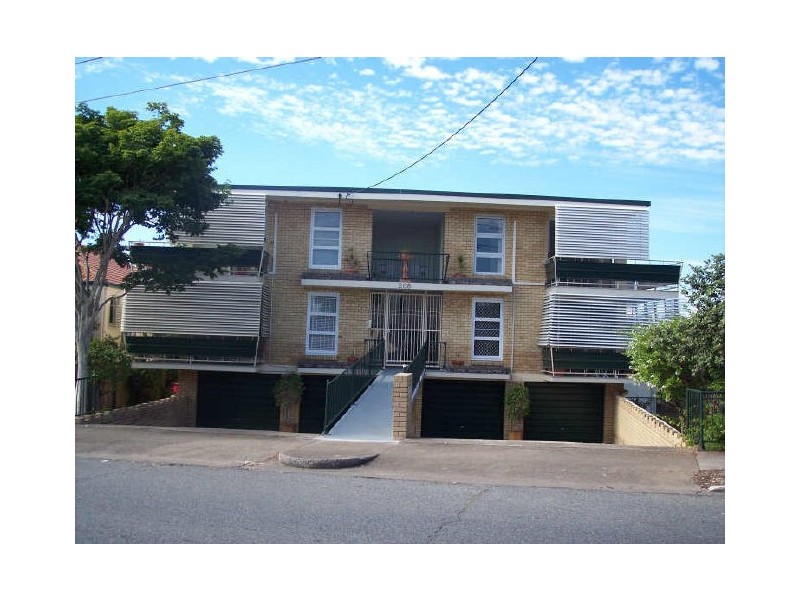 4/268 Cavendish Road, Coorparoo QLD 4151