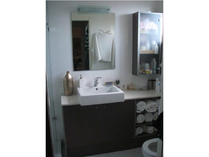 2/31 Donaldson Street, Greenslopes QLD 4120