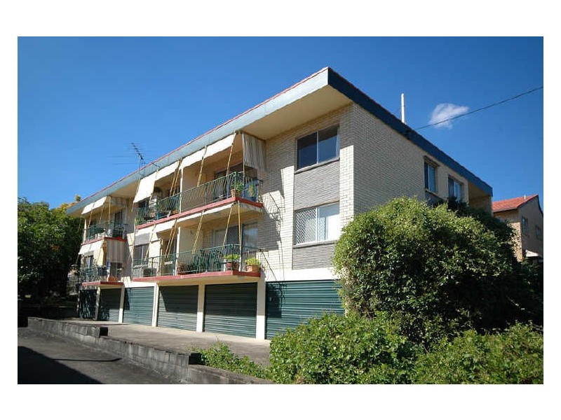 4/32 Macaulay Street, Coorparoo QLD 4151