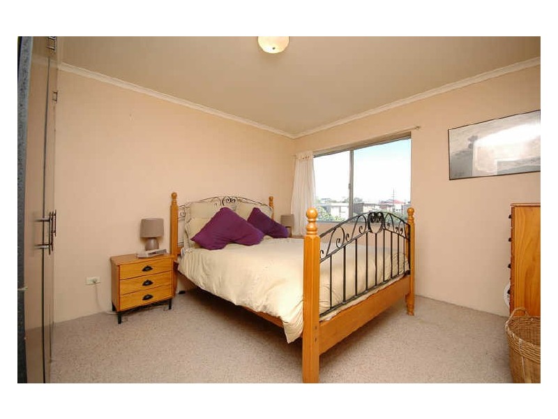 4/32 Macaulay Street, Coorparoo QLD 4151