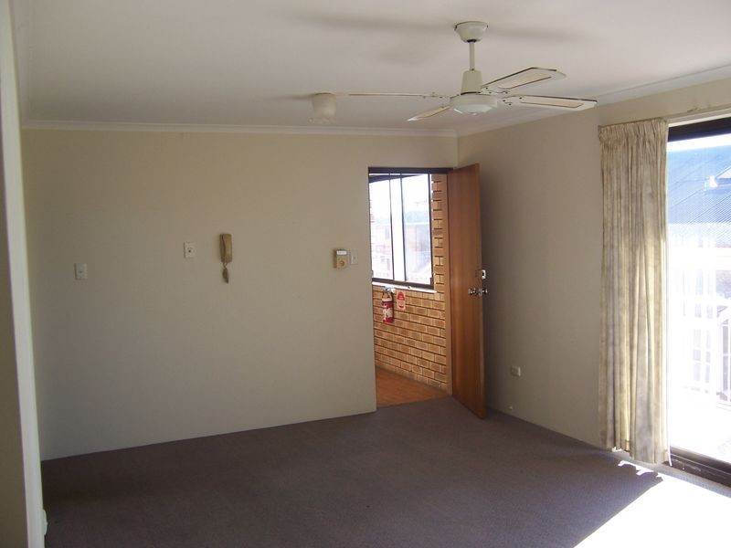 2/22 Amelia Street, Coorparoo QLD 4151