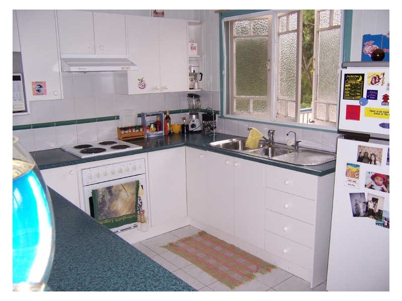 92 Macdonald Street, Norman Park QLD 4170