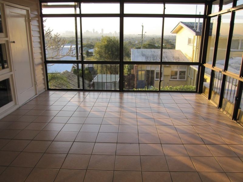 7 Spica Street, Coorparoo QLD 4151