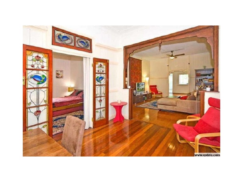 58 St Leonards Street, Coorparoo QLD 4151